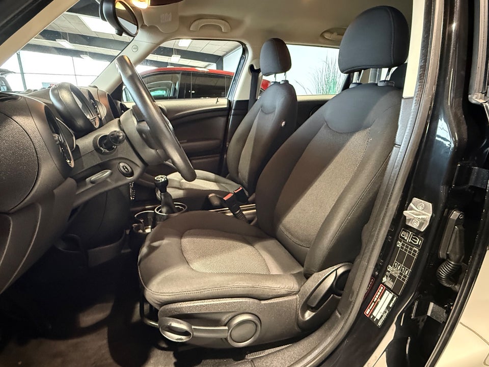 MINI Countryman Cooper 1,6 D 5d