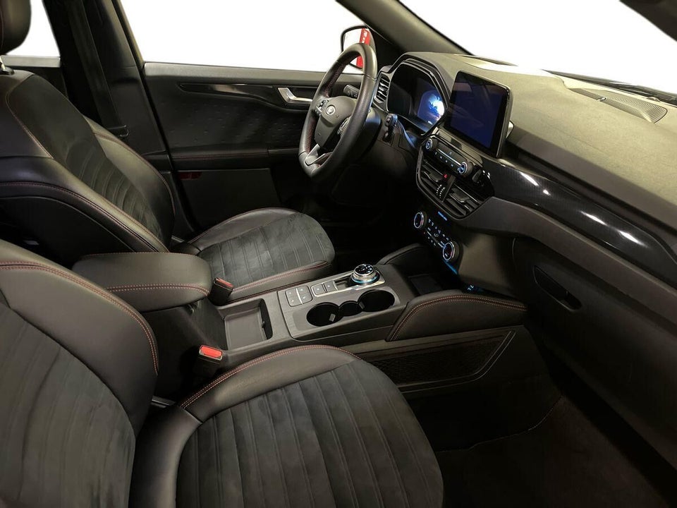 Ford Kuga 2,5 PHEV ST-Line X CVT 5d