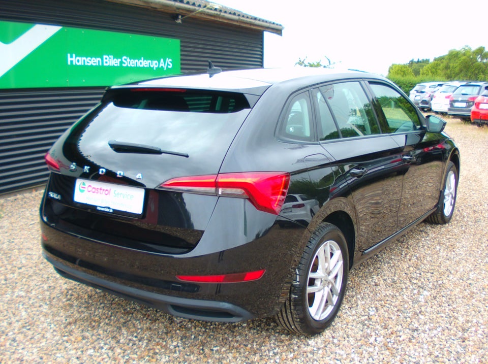 Skoda Scala 1,6 TDi 115 Ambition DSG 5d