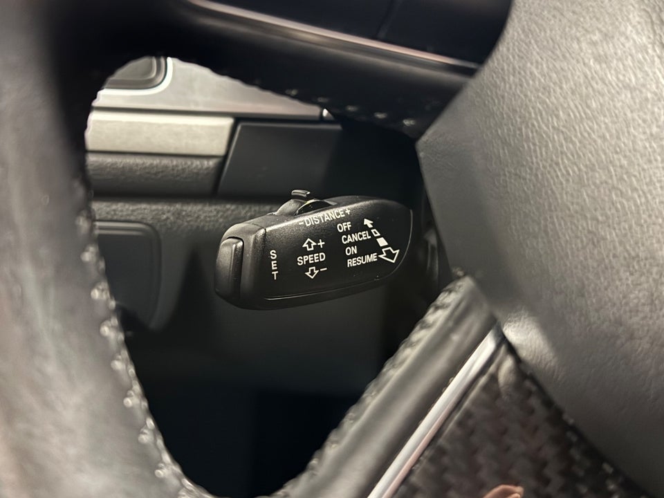 Audi A6 3,0 TDi 218 S-line Avant S-tr. 5d