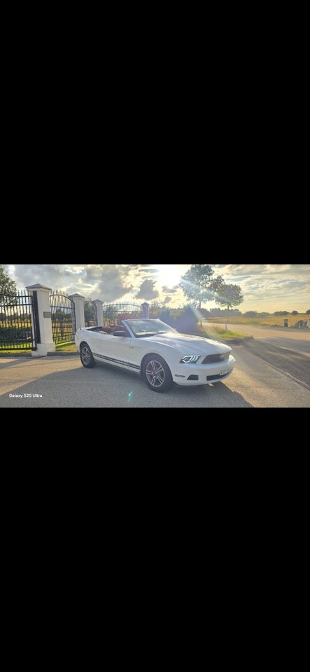 Ford Mustang 4,0 V6 Cabriolet aut. 2d