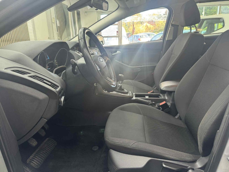 Ford Focus 1,5 TDCi 95 Trend stc. 5d