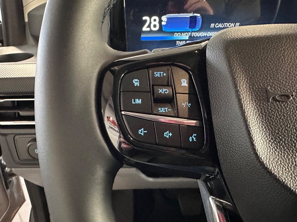 Ford E-Transit Custom 340L 64 Limited