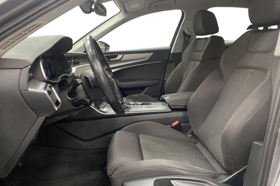 Audi A6 50 TFSi e Sport quattro S-tr. 4d