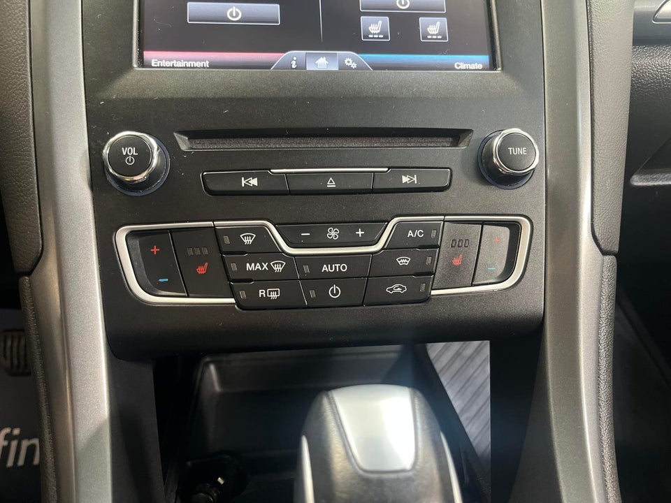 Ford Mondeo 2,0 SCTi 240 Titanium aut. 5d