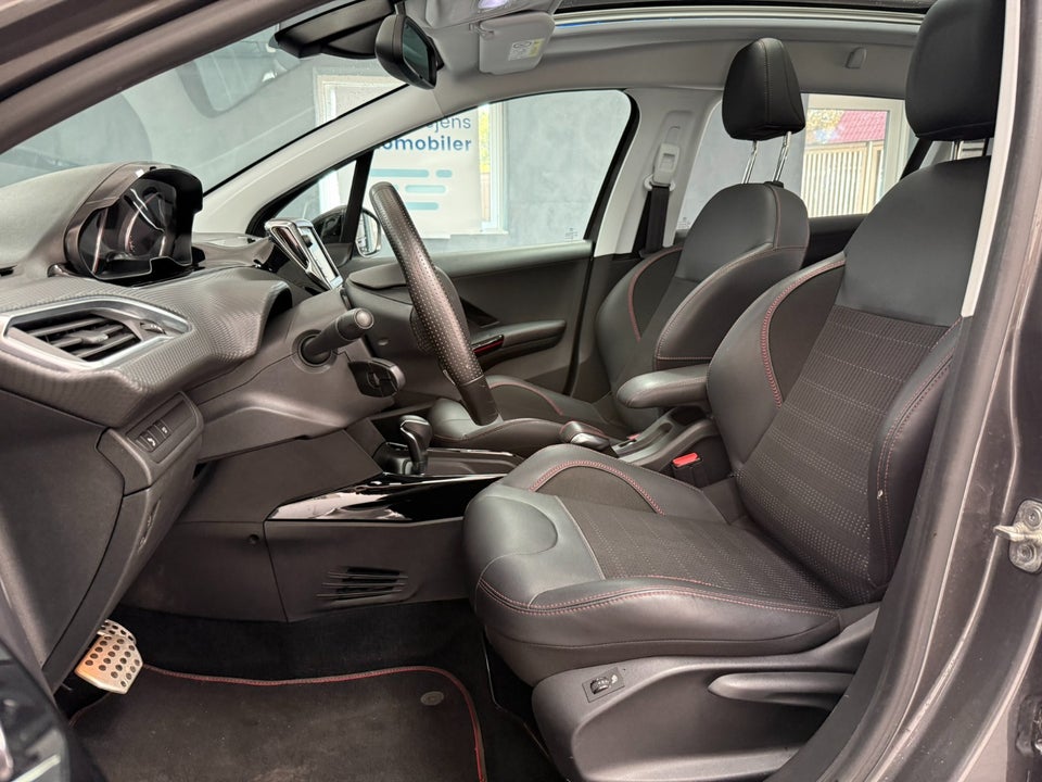 Peugeot 2008 1,5 BlueHDi 120 GT Line Sky EAT6 5d