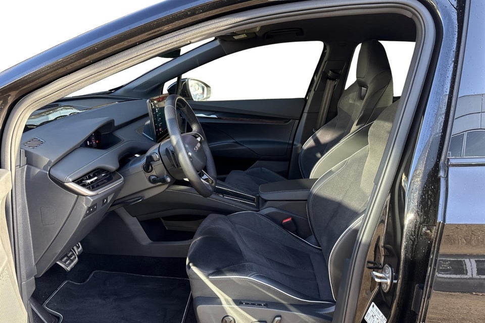 Skoda Enyaq 85 iV Sportline Advanced 5d