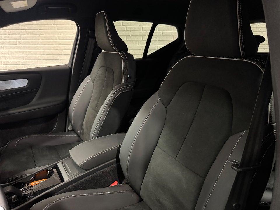 Volvo XC40 P8 ReCharge Twin Plus 5d