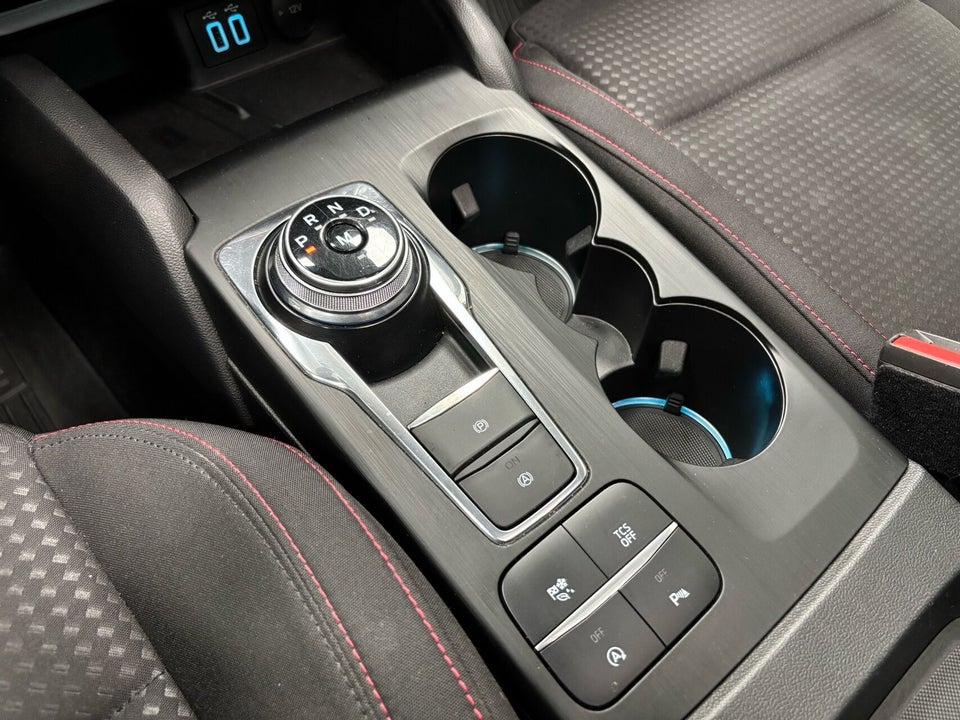 Ford Focus 1,0 EcoBoost mHEV ST-Line 5d