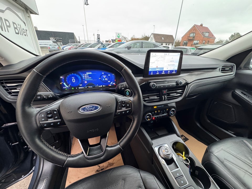 Ford Kuga 2,5 PHEV Vignale CVT 5d