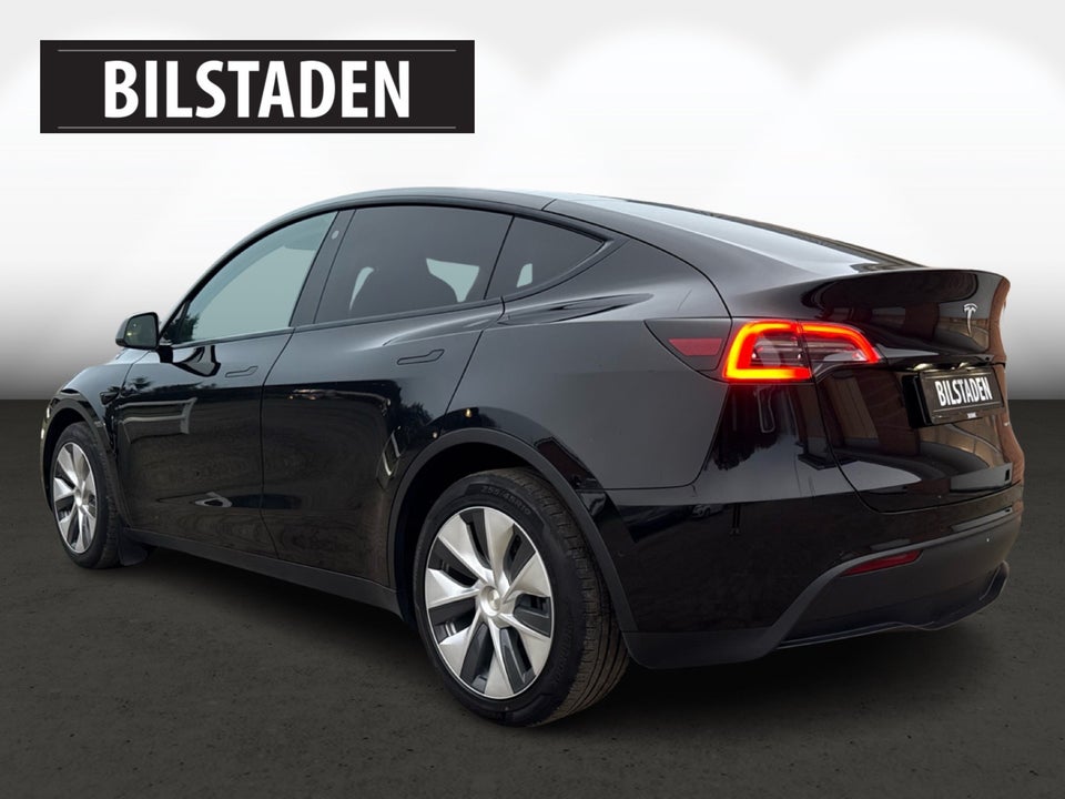 Tesla Model Y Long Range AWD 5d