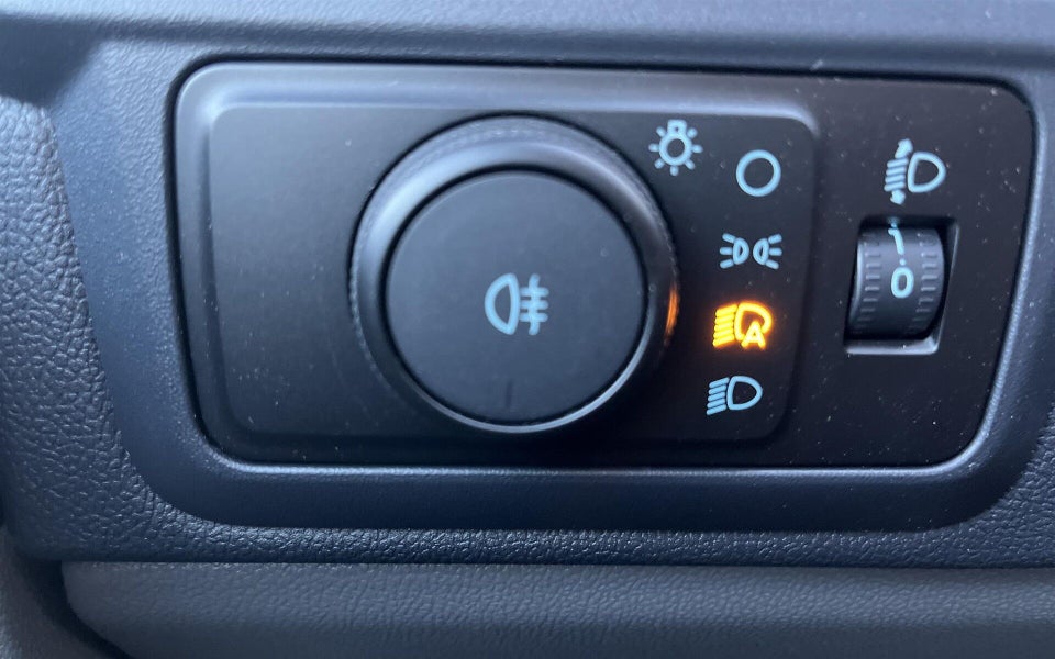 Ford E-Transit Custom 320L 64 Trend