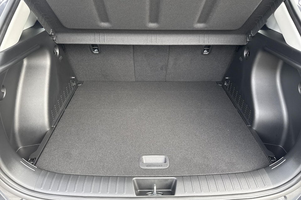 Hyundai Kona 65 EV Essential 5d