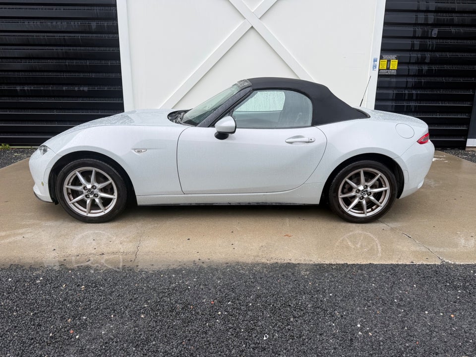 Mazda MX-5 1,5 SkyActiv-G 131 Roadster 2d