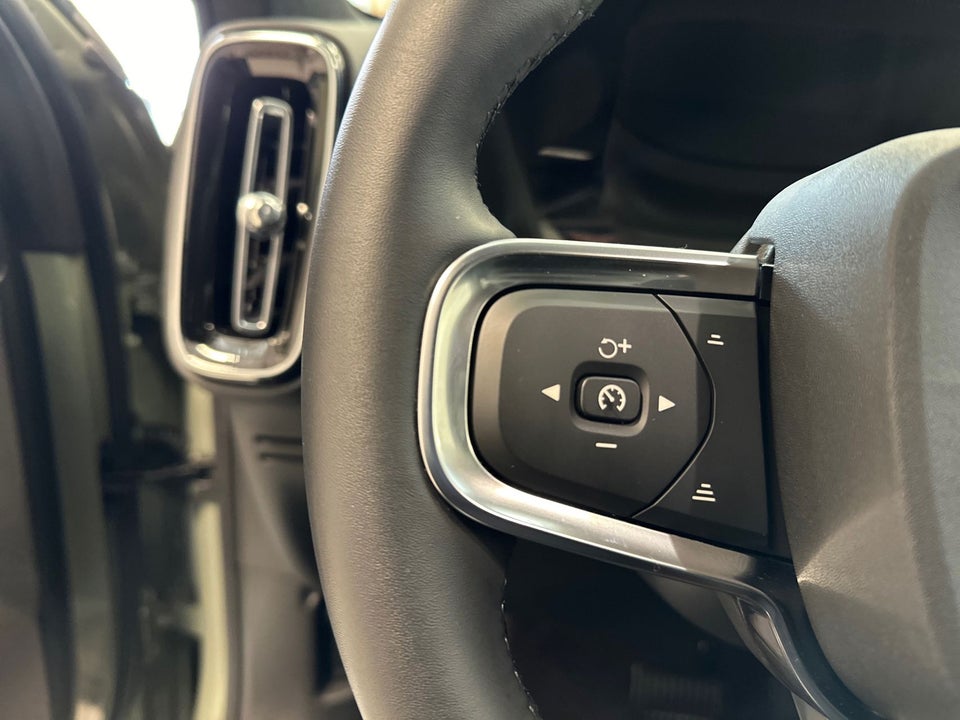 Volvo XC40 ReCharge Extended Range Ultimate 5d