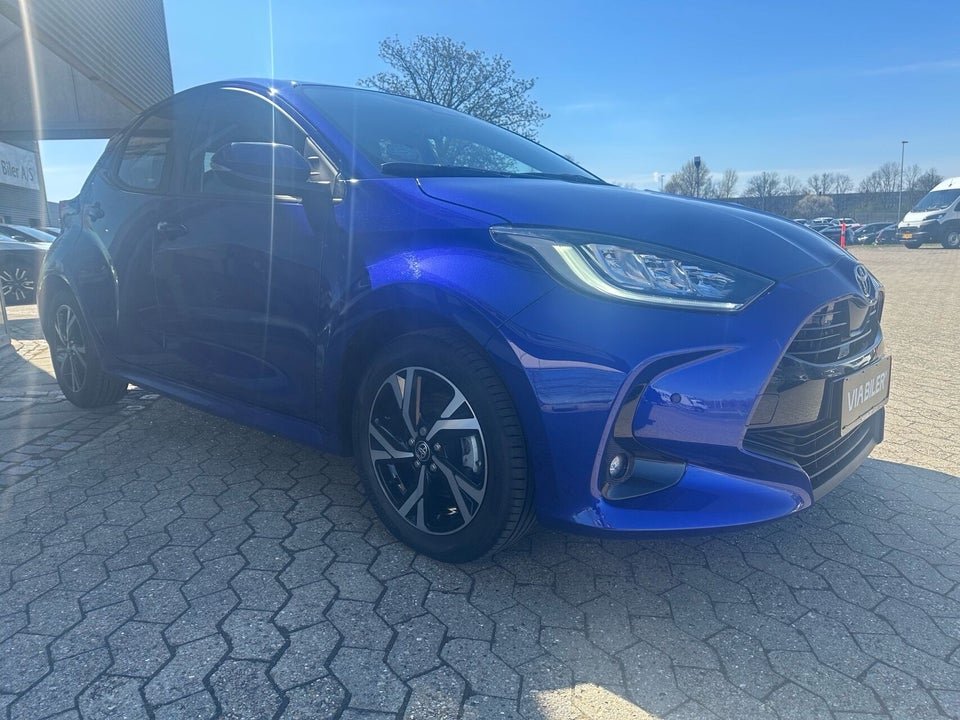 Toyota Yaris 1,5 Hybrid Style Technology e-CVT 5d