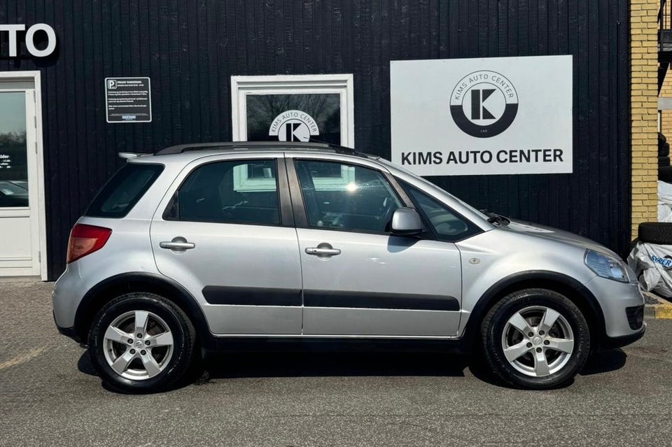 Suzuki SX4 1,6 GLS 5d