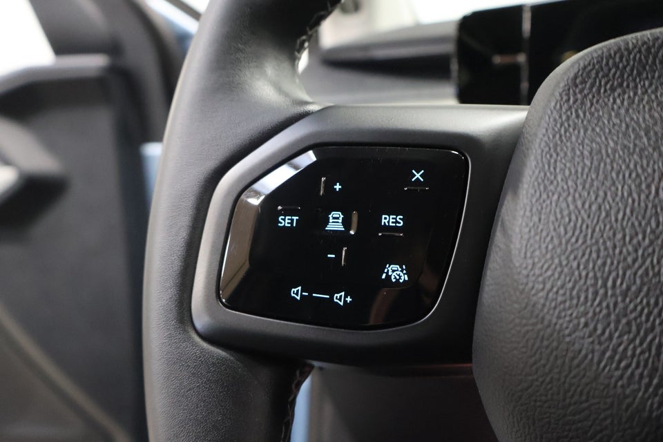 Ford Explorer 77 Select Extended Range 5d