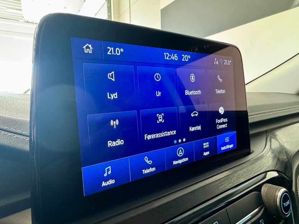 Ford Kuga 2,5 PHEV Vignale CVT 5d