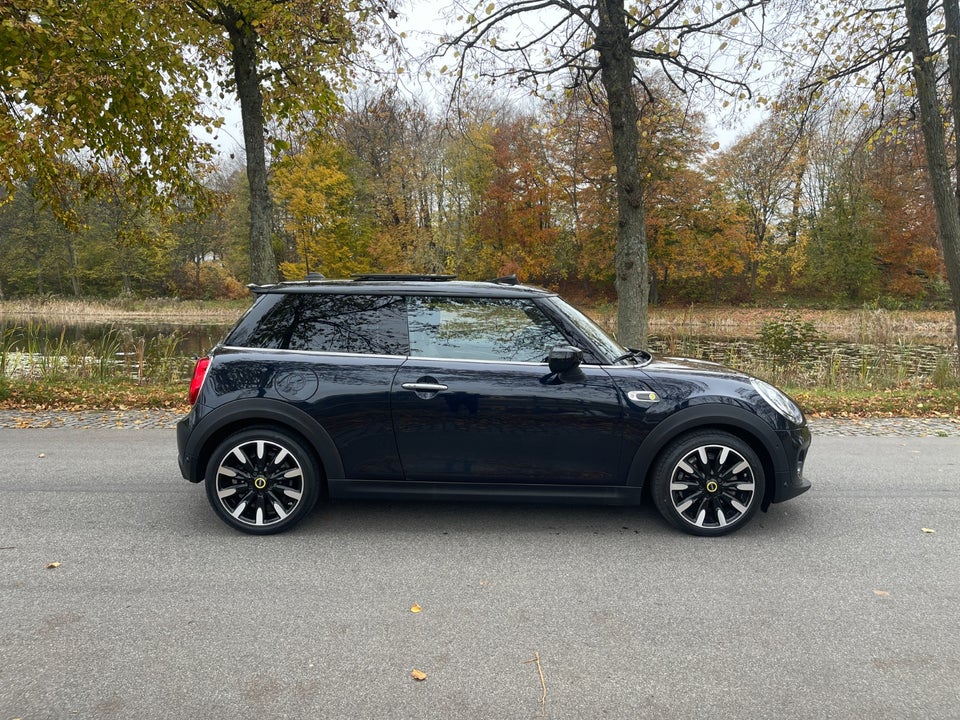 MINI Cooper SE Trim XL 3d