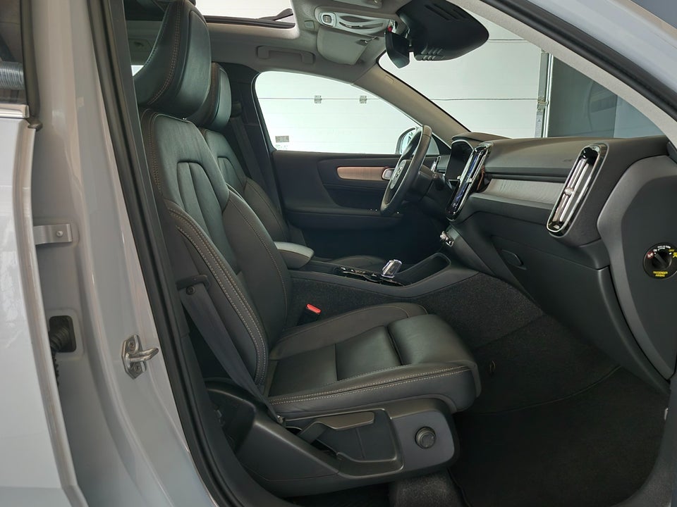 Volvo XC40 1,5 T5 ReCharge Inscription aut. 5d