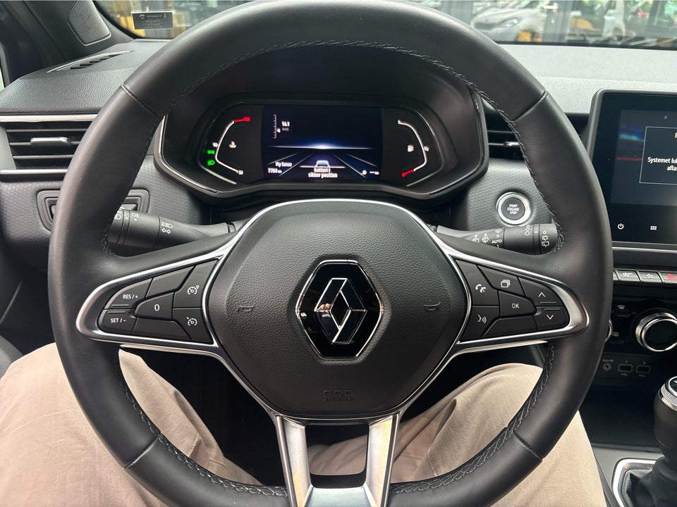 Renault Clio V 1,0 TCe 90 Intens 5d
