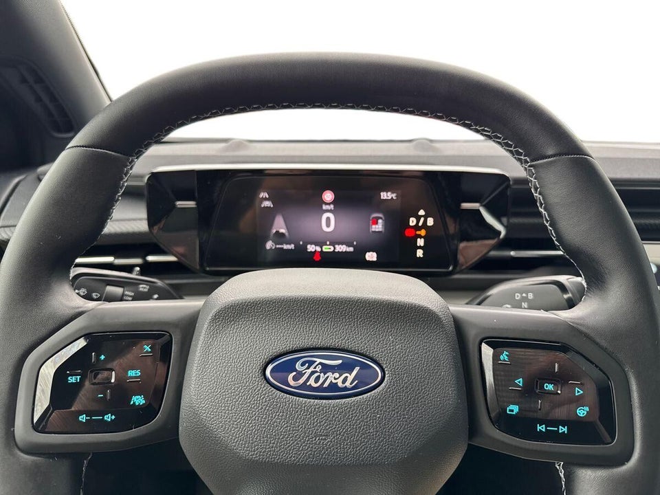 Ford Explorer 79 Premium Extended Range AWD 5d