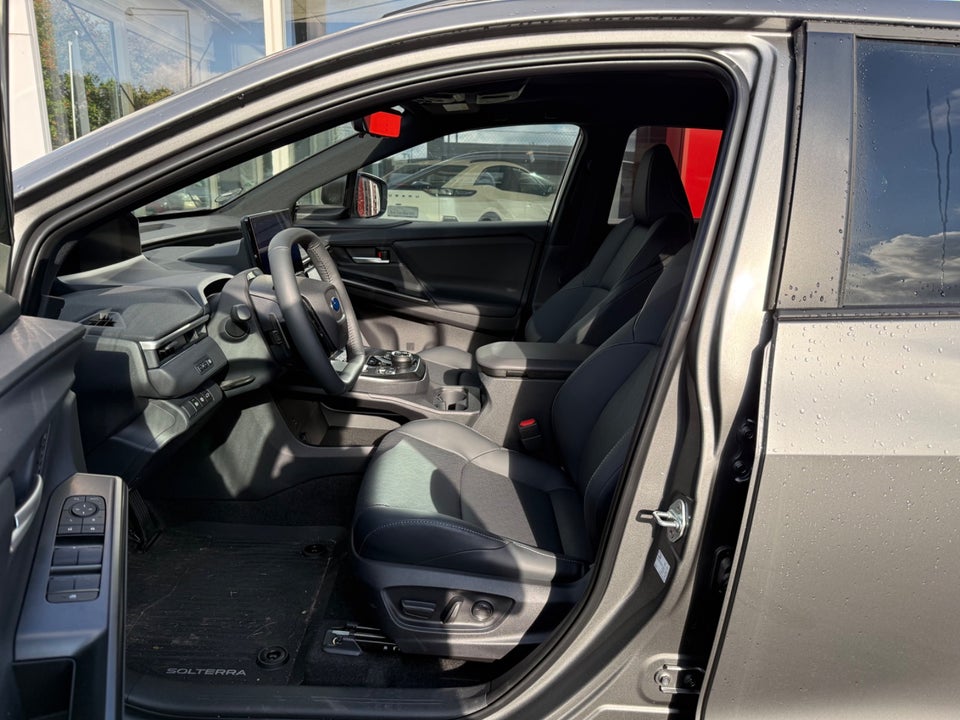 Subaru Solterra 73 Touring+ 5d