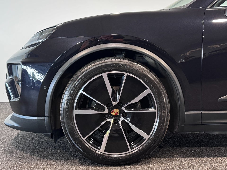 Porsche Macan 4 5d