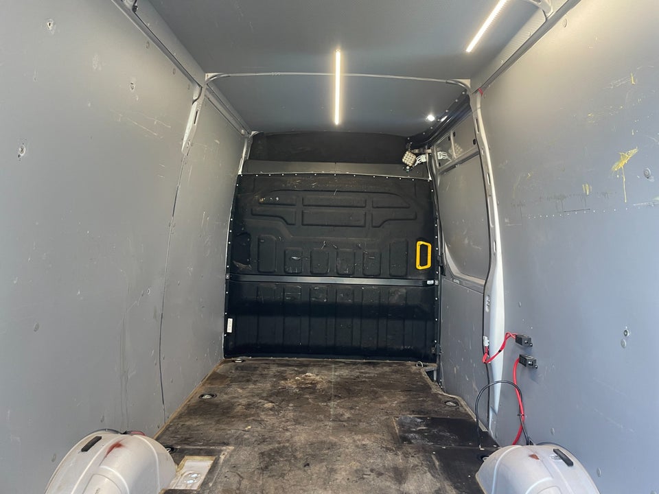 Iveco Daily 3,0 35S21 12m³ Van AG8