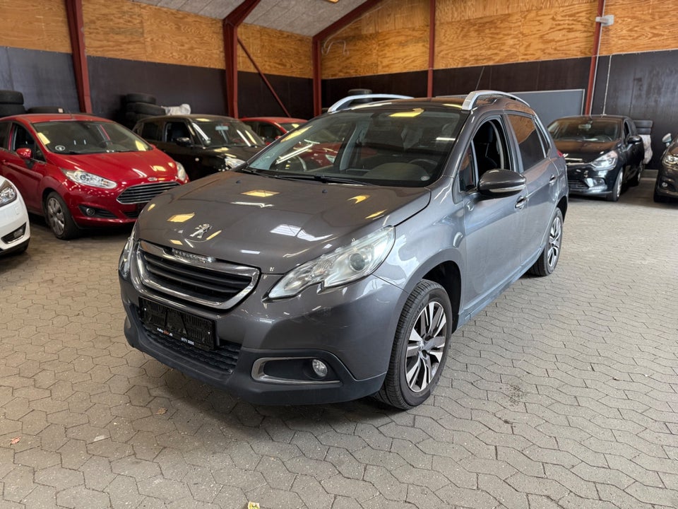 Peugeot 2008 1,2 VTi 82 Allure Sky 5d