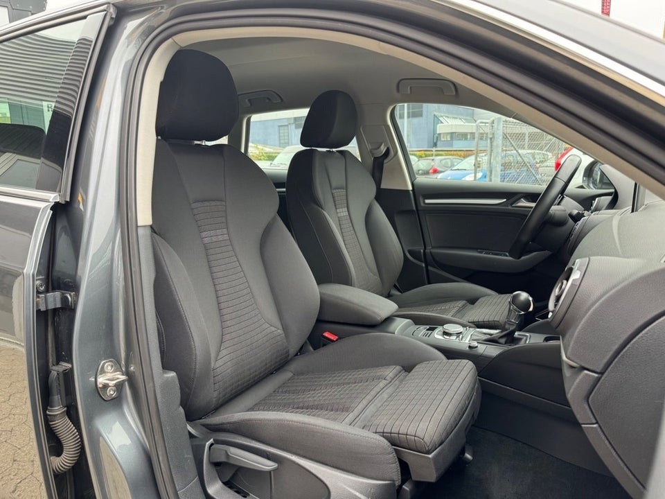 Audi A3 1,4 e-tron Sport Sportback S-tr. 5d