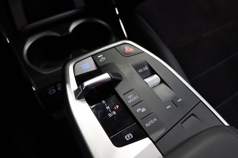 BMW iX1 xDrive30 M-Sport 5d