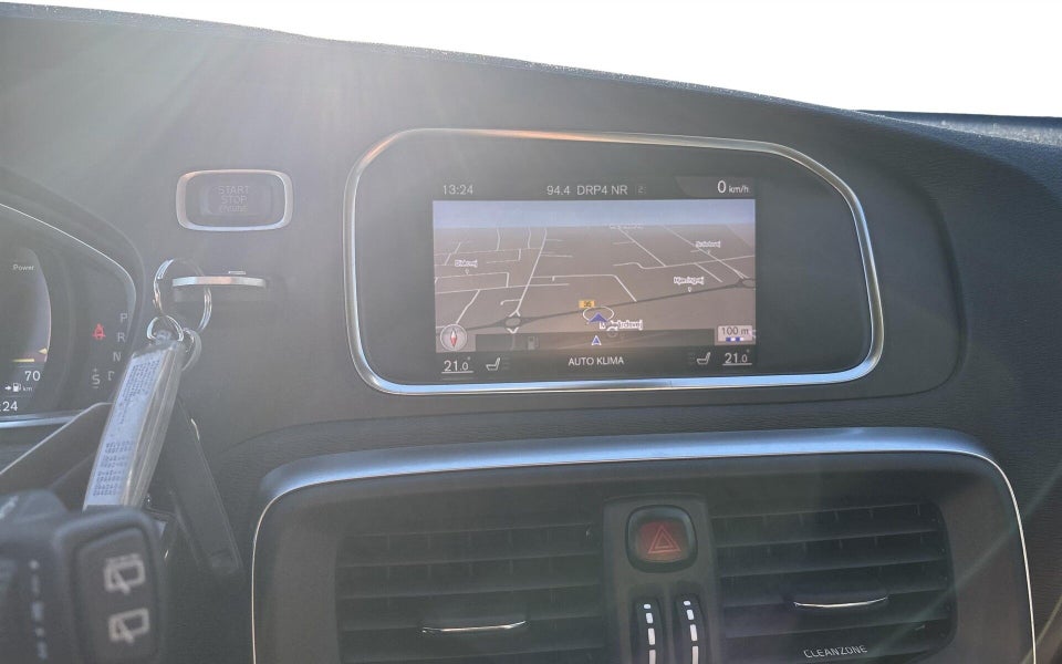 Volvo V40 1,5 T3 152 Momentum aut. 5d