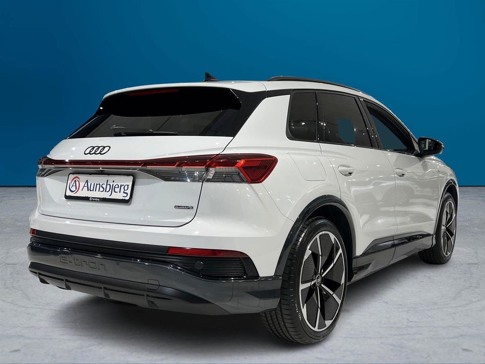 Audi Q4 e-tron 50 S-line quattro 5d