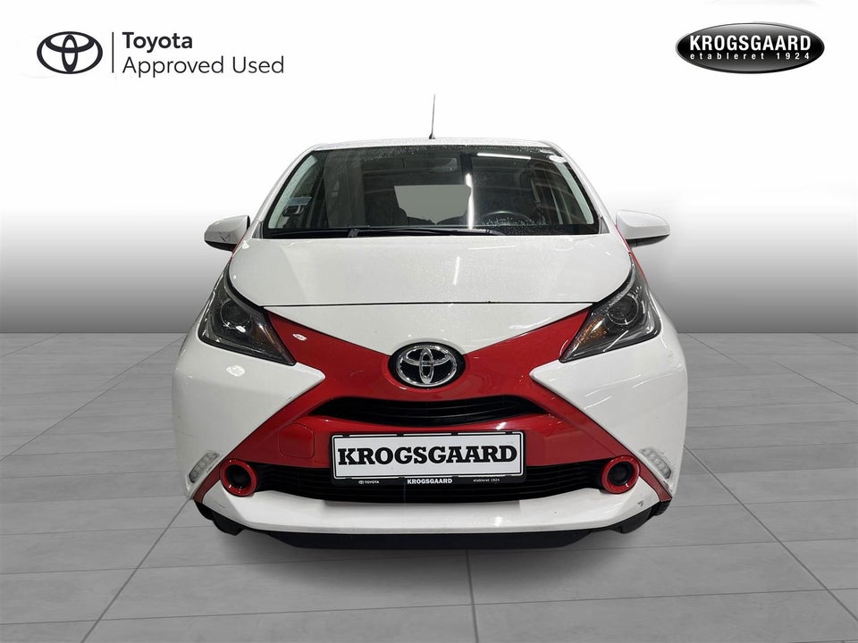 Toyota Aygo 1,0 VVT-i x-play x-shift 5d