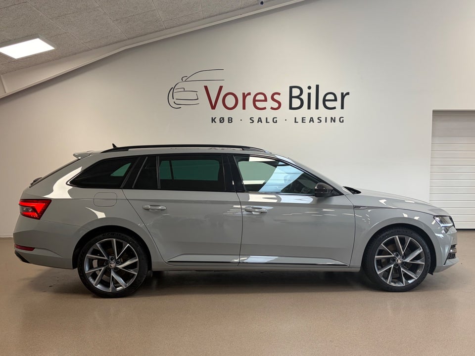 Skoda Superb 1,4 TSi iV Sportline Combi DSG 5d