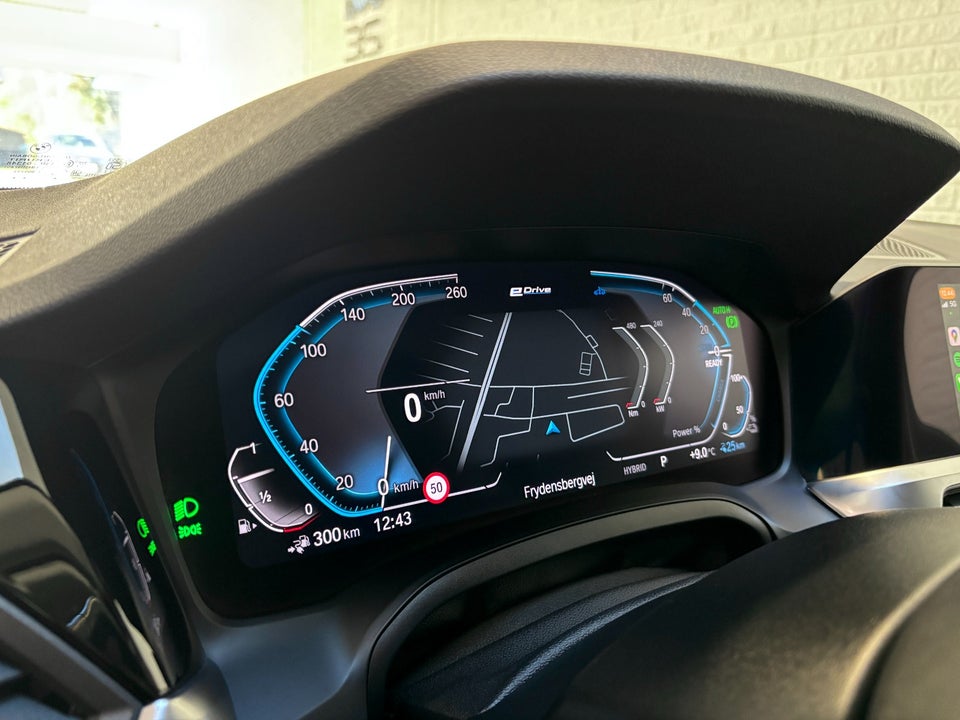 BMW 330e 2,0 Touring Sport Line aut. 5d