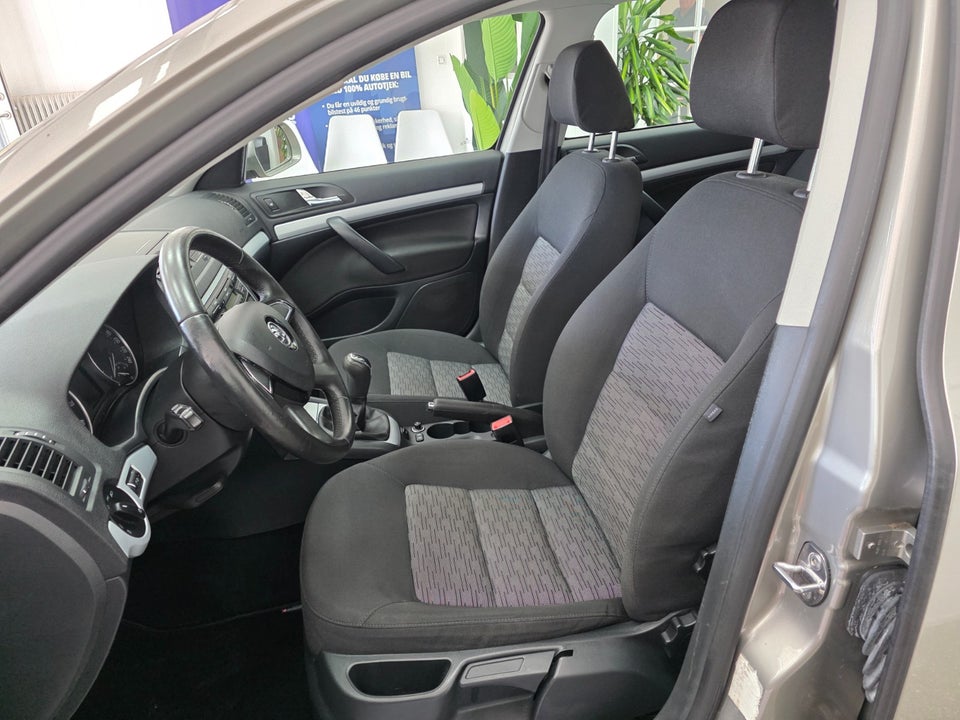 Skoda Octavia 1,2 TSi 105 Ambiente Combi 5d