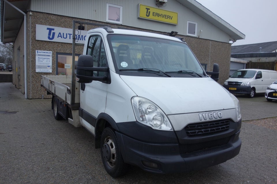 Iveco Daily 3,0 35C17 4100mm Lad 2d