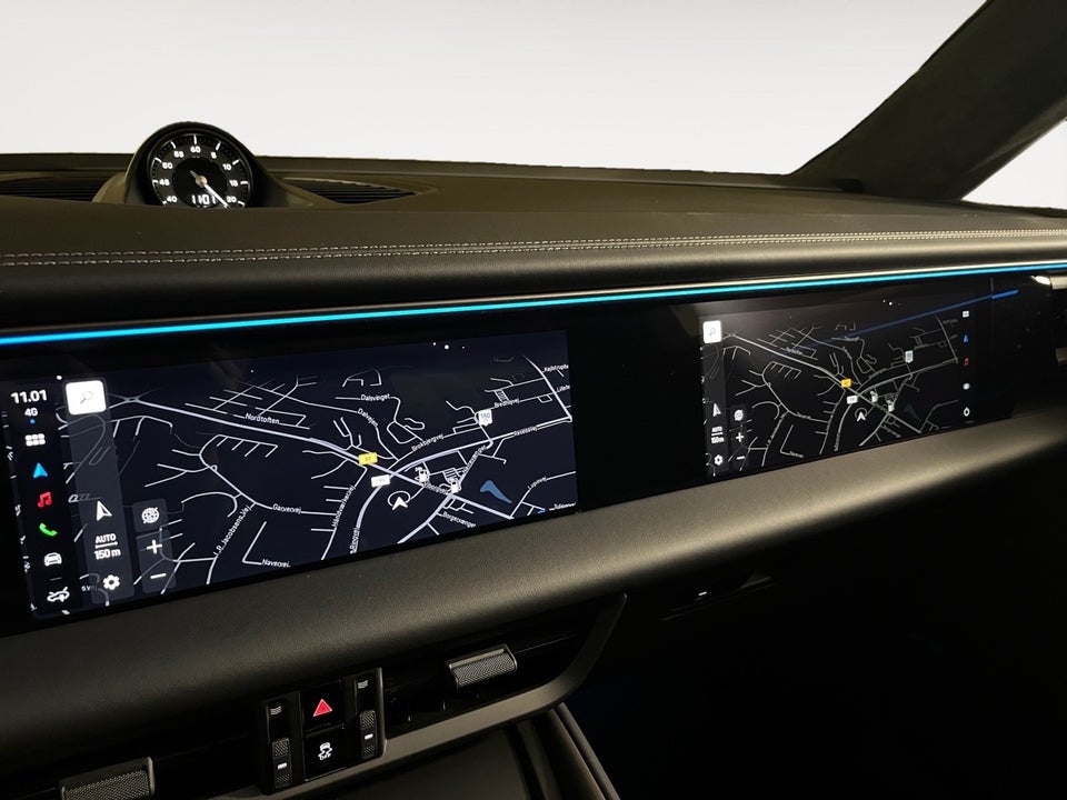 Porsche Macan Turbo 5d