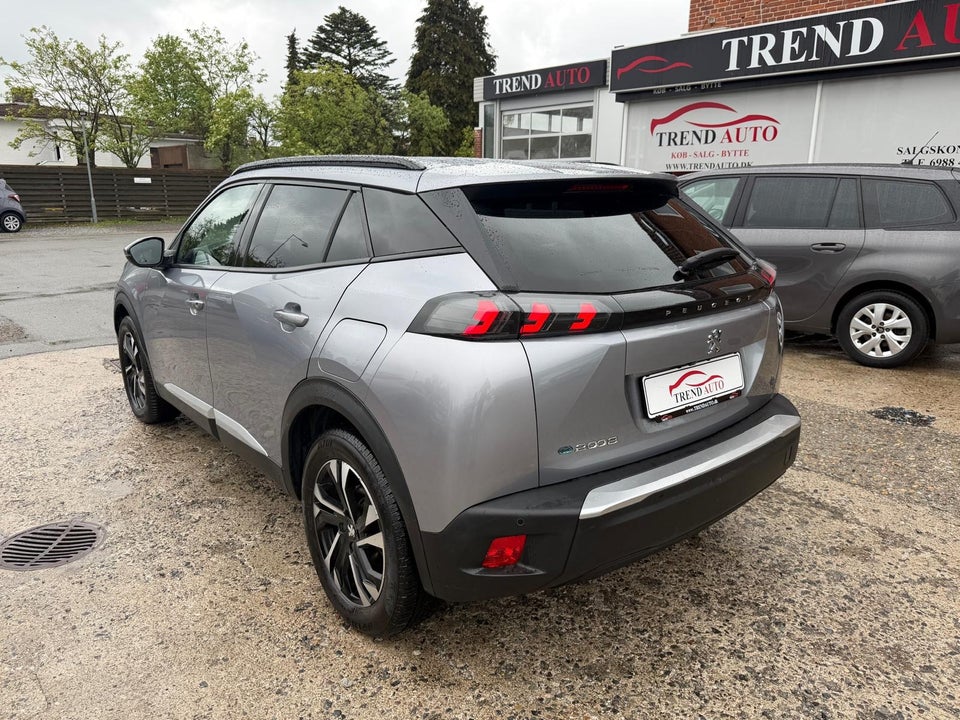 Peugeot e-2008 50 Allure 5d