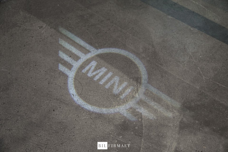 MINI Cooper SE Classic Trim 3d