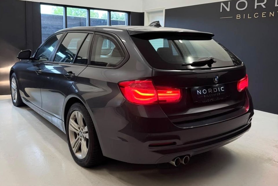 BMW 320d 2,0 Touring aut. 5d