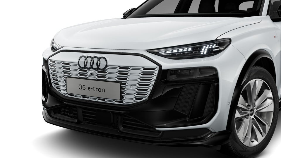 Audi Q6 e-tron Progress plus performance 5d