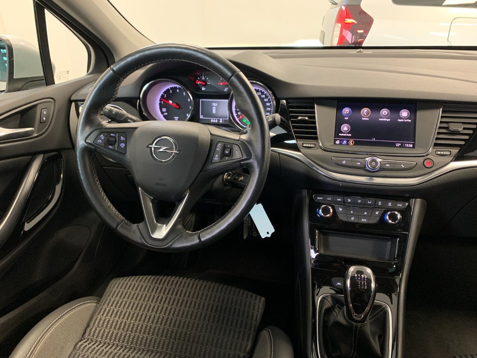 Opel Astra 1,2 T 110 Elegance Sports Tourer 5d