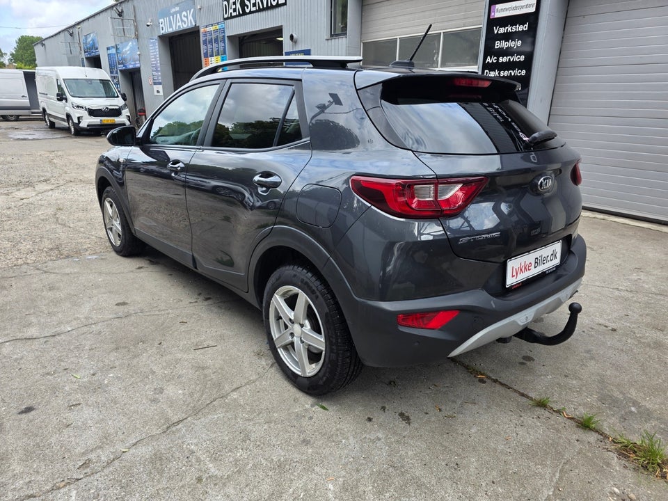 Kia Stonic 1,2 Attraction 5d