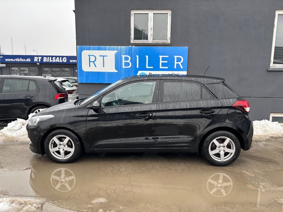 Hyundai i20 1,25 Vision+ 5d