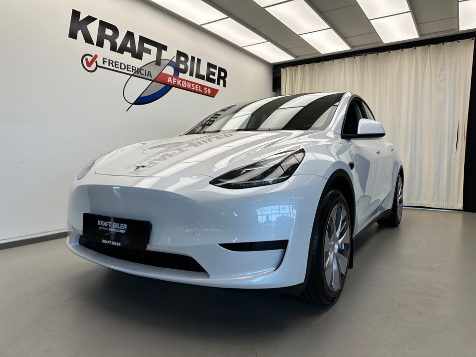 Tesla Model Y RWD 5d