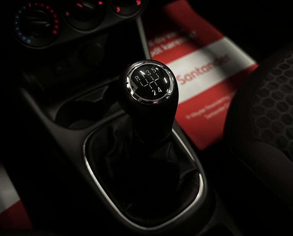 Opel Corsa 1,4 Enjoy 5d